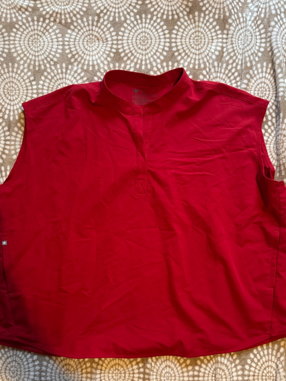 FIGS Women's Winning Red
Rafaela - Oversized Scrub 6XL